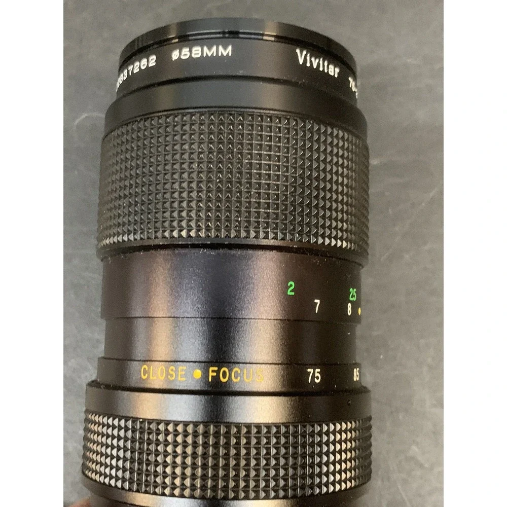 Vivitar 75-205mm 3.8 Close Focusing Auto Zoom Camera Lens 58mm with Case